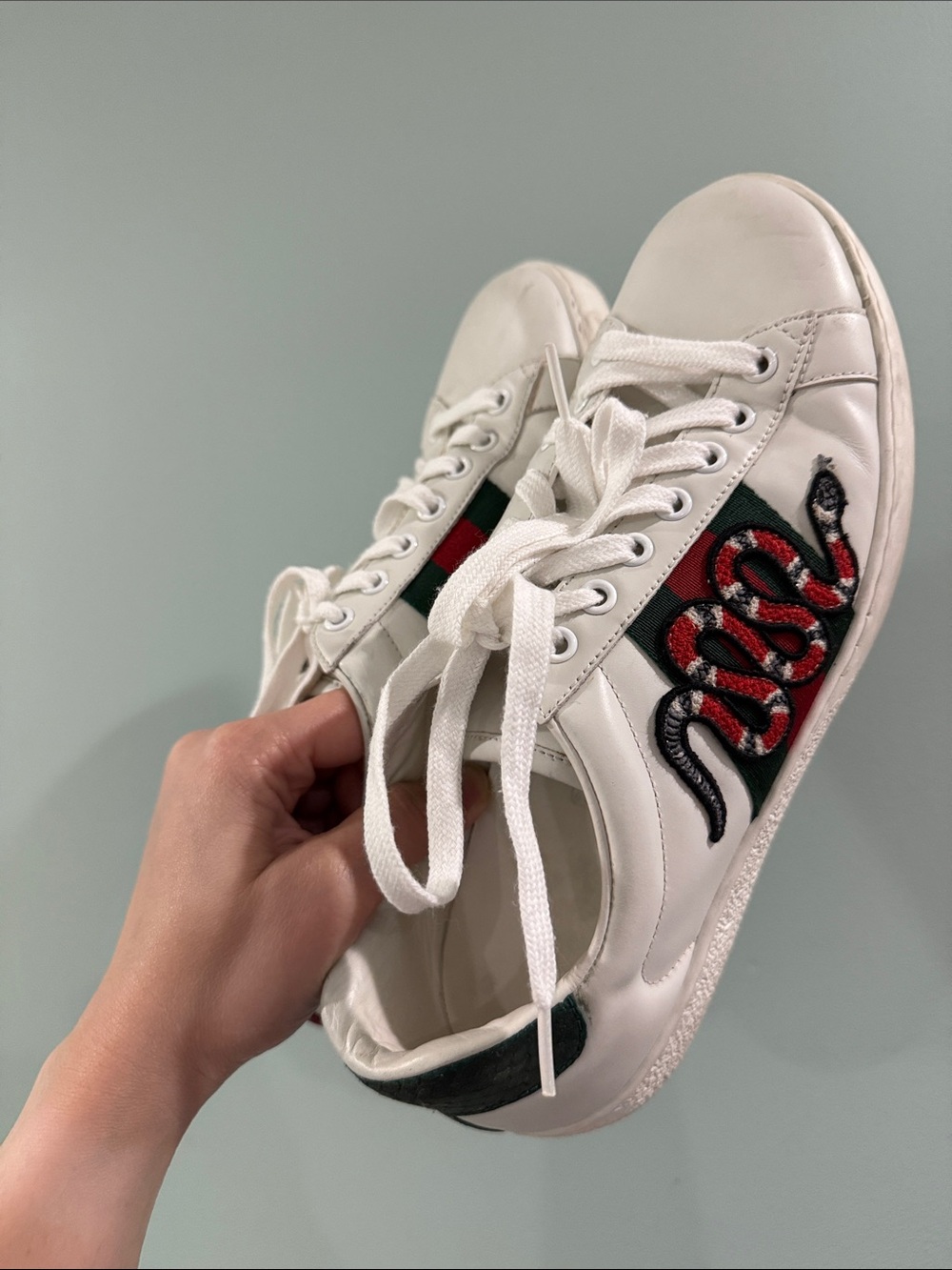 Gucci White Leather Sneakers with Sherry Line and Snake Embroidery
